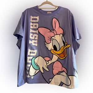 Disney World Resort Exclusive Daisy Duck "Back to Front" Purple T-Shirt Size 3X
